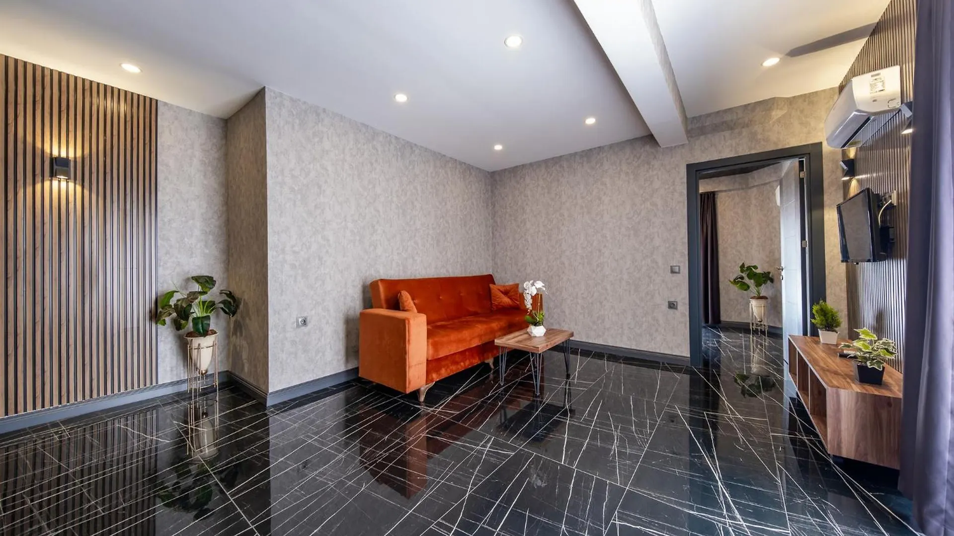 Mrt Suites Lara Antália