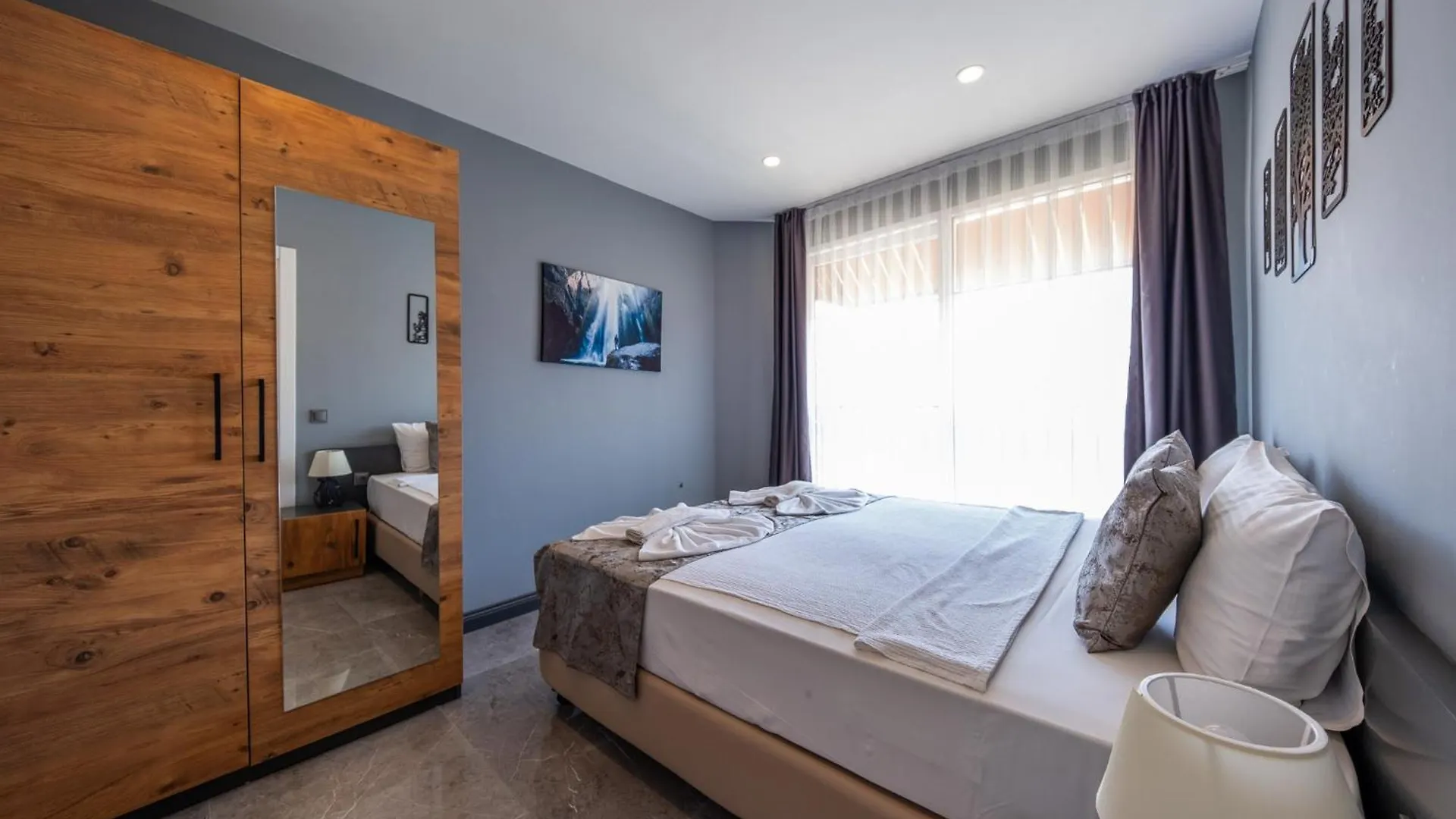Mrt Suites Lara Antália